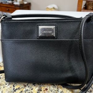 Calvin Klein Crossbody purse